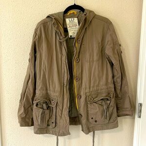 Gap Women’s Army Utility Jacket | NWOT Small, removable lining, adjustable